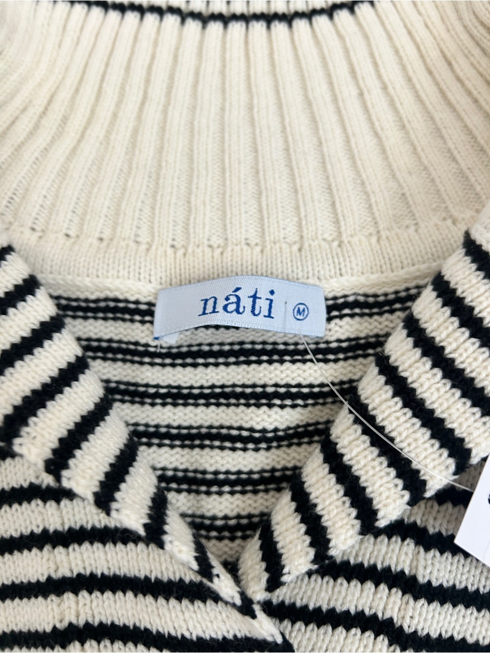 NEW Nati black striped collard knit top short sleeve sweater M - Picture 5 of 9